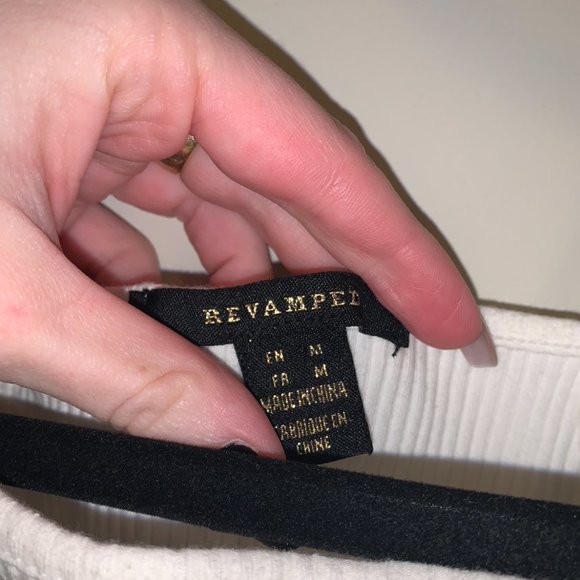 tank top - Picture 2 of 3